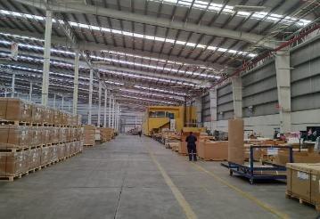 Renta de Nave Industrial en Zona Volkswagen, Sanctorum - 9,000 m²